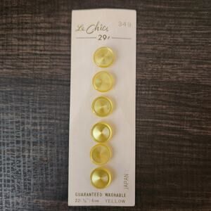 Vintage Le Chic Yellow Concentric Disc Sewing Buttons Card 6pc 22 9/16" 29c